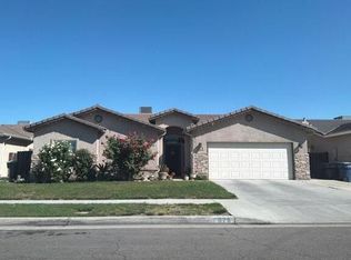 878 Russel Ave, Tulare, CA 93274