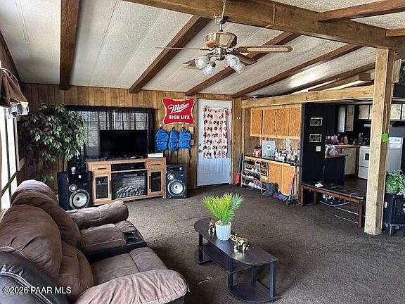 3rd image of 2715 W Annie Rd