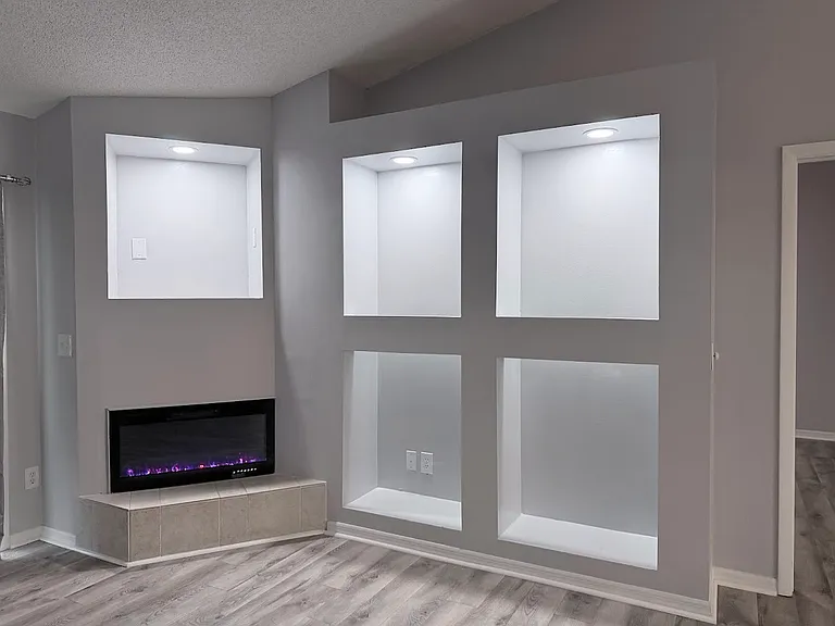 540 Harvard Pl — Photo 2