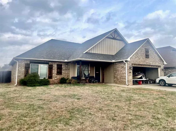 1406 W 14th Ave, Stillwater, OK 74074