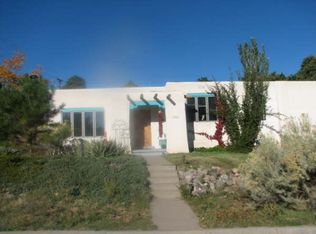195 El Rayo St, Los Alamos, NM 87544