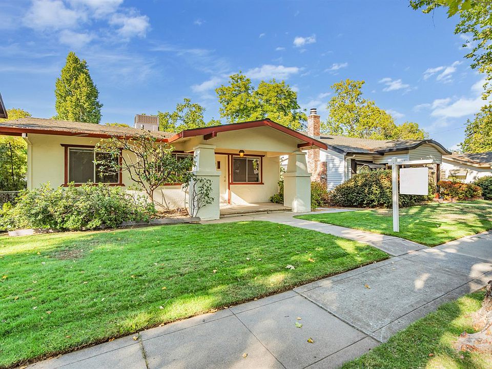 1st image of 127 Carmel Ave