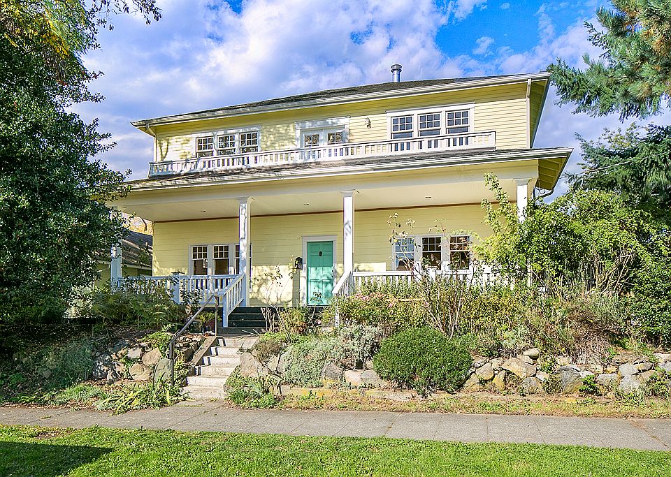 Ideal Tangletown Home