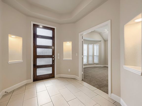 3rd image of 989 Imperial Eagle Rd