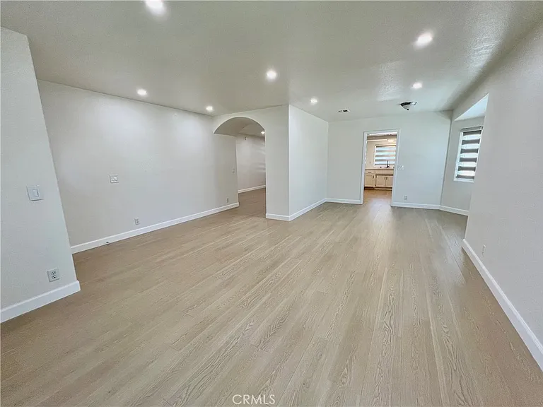 759 E Avenue J6 — Photo 6