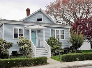 79 Woodlawn St, Fall River, MA 02720
