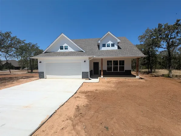 396 Jim Walter Dr, Runaway Bay, TX 76426