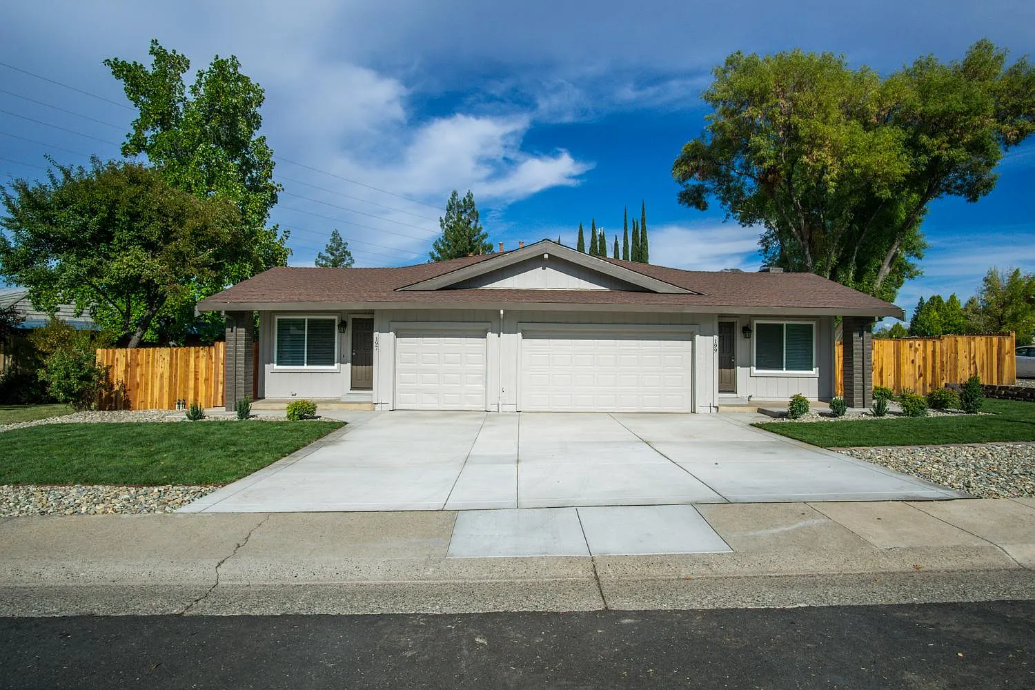 3 bed, 1250 sqft, $2,550 — Photo 1