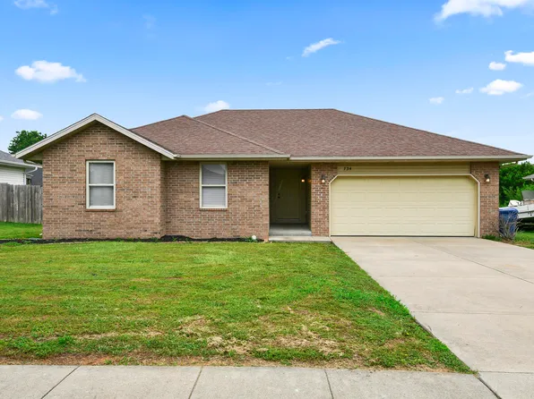 734 E Logan Street, Rogersville, MO 65742