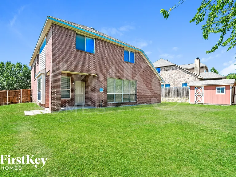 612 Celeste Ln — Photo 18