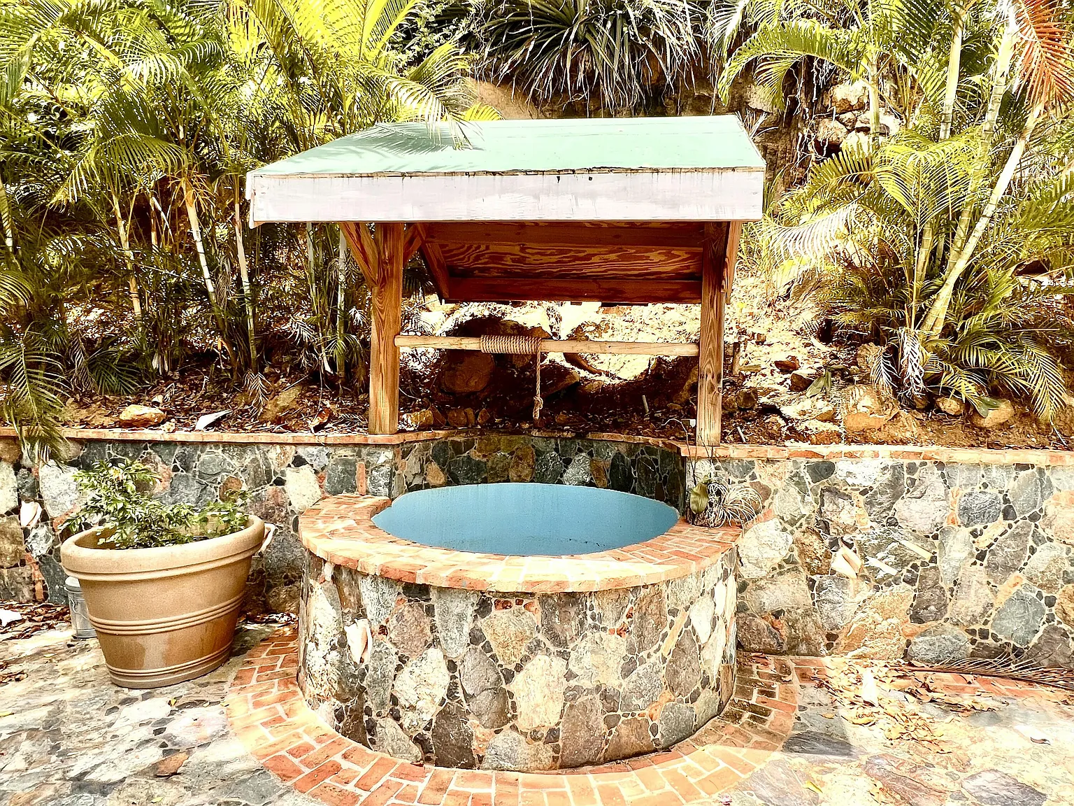 4 bed, $8,500 — Photo 3