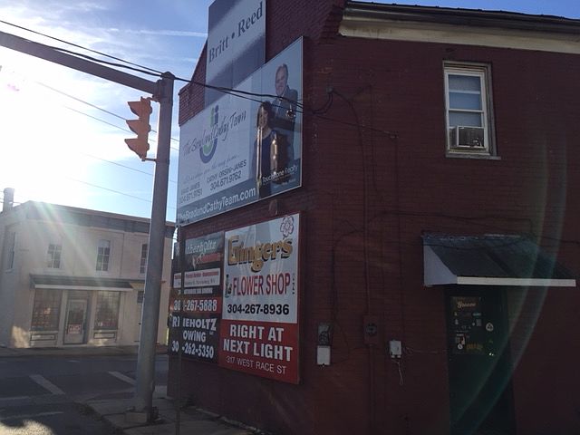 1st image of 562 N Queen St