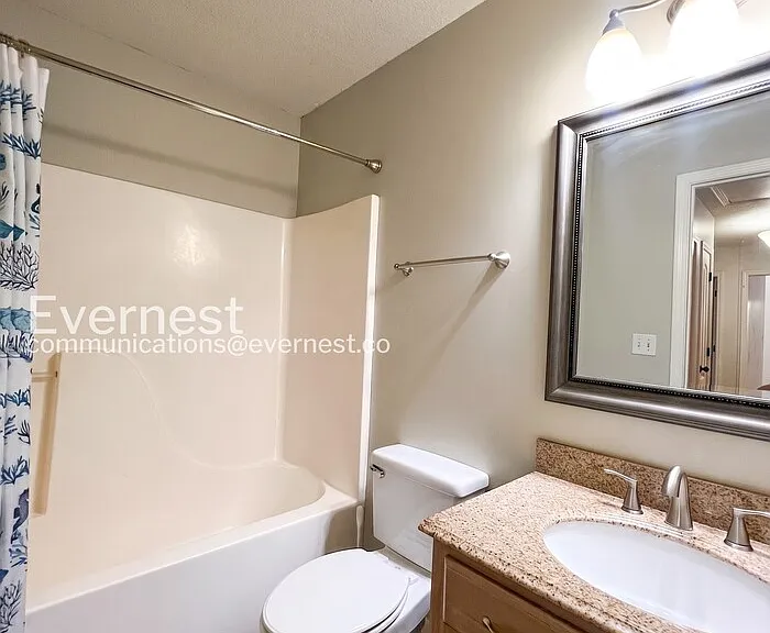 11648 Leewood Dr — Photo 16