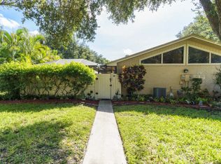 5269 Eagle Lake Dr, Palm Beach Gardens, FL 33418