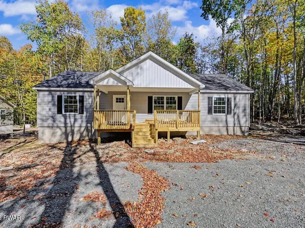 86 Hidden Lake Dr, Lake Ariel, PA 18436