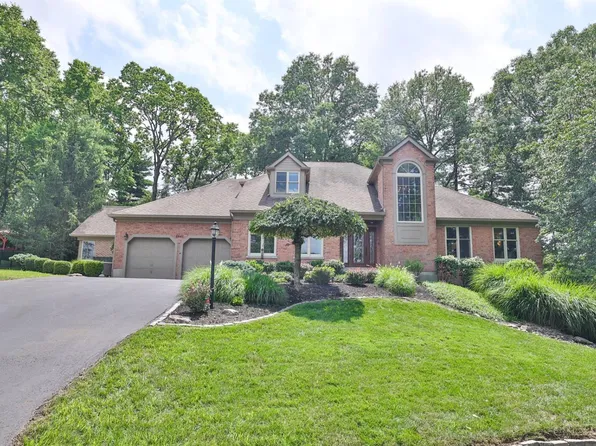 6841 Fox Hill Ln, Cincinnati, OH 45236