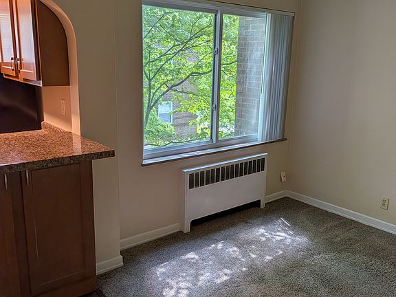 5th image of 6932 Murray Ave