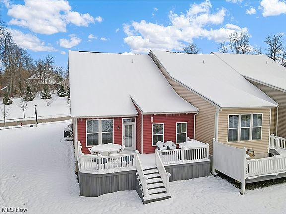 4th image of 3257 Old Mill Dr
