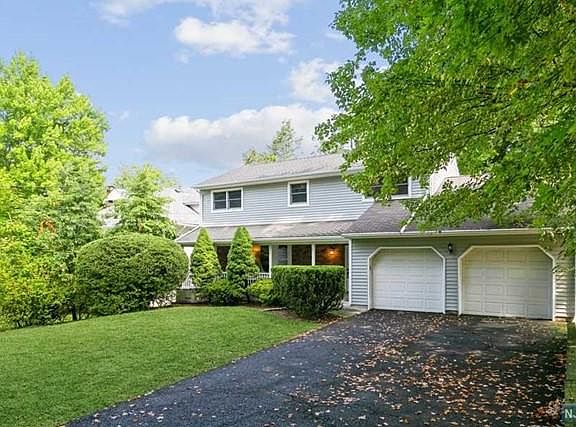 2nd image of 79 Highwood Ave