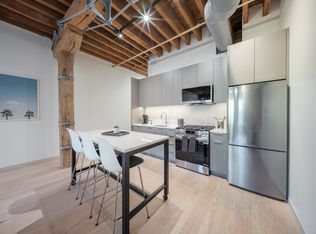 Cobbler Square Lofts, Chicago, IL 60610