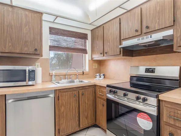 9750 Sunrise Lakes Boulevard #302, Sunrise, FL 33322