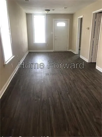 767 Maple Ave — Photo 7