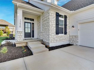 13426 W 174th Ter, Overland Park, KS 66221