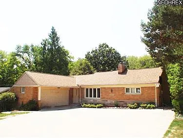 8532 Brecksville Rd photo 1
