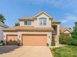 25216 Round Barn Rd, Plainfield, IL 60585