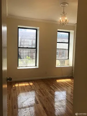 Rented by Oxford Property Group | media 83