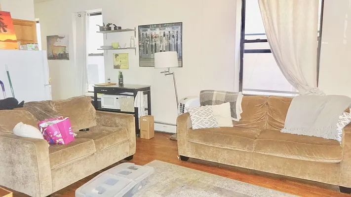 Rented by Grand & Co. | media 2