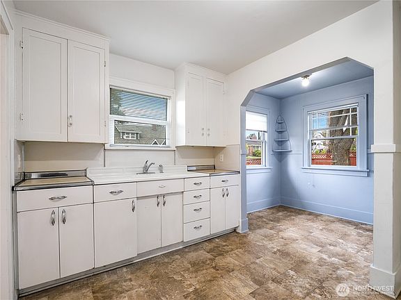 5th image of 3521 S 11th Street