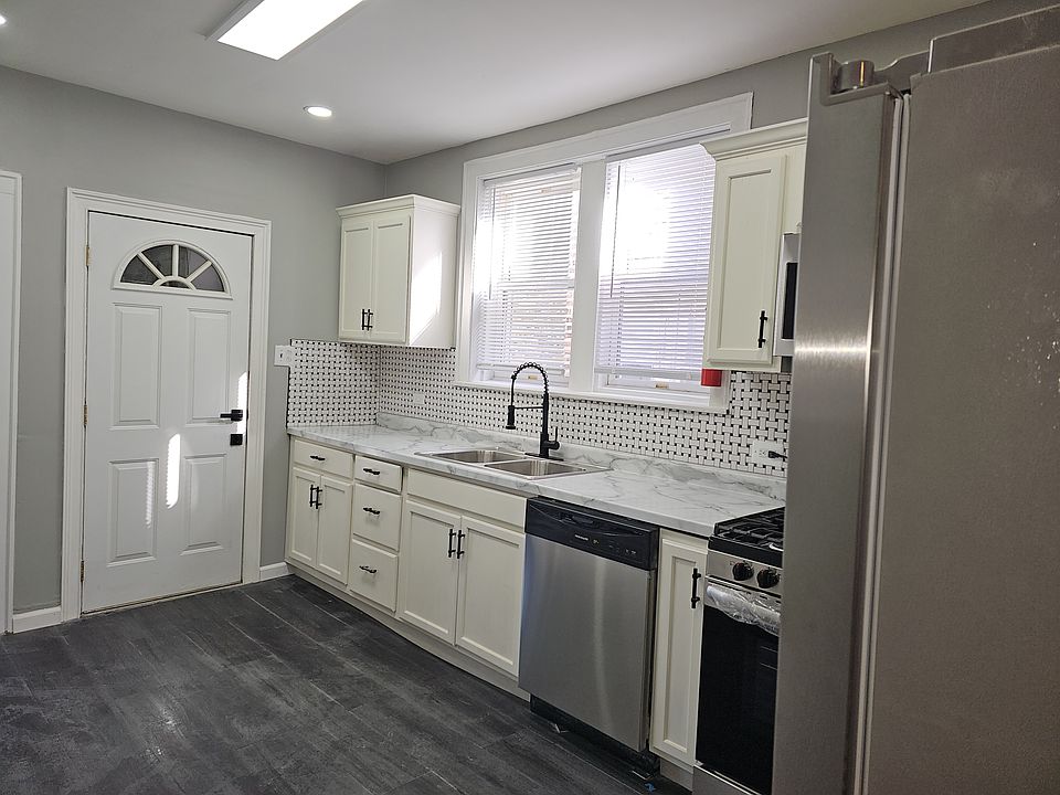 1st image of 7939 S Langley Ave #2