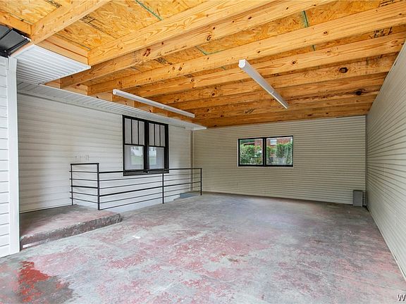 3rd image of 2708 39th St