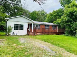 751 N Cusick Pl, West Terre Haute, IN 47885
