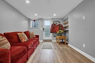 754 Craighurst Ct #BASEMENT Photo 1