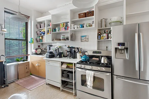 Rented by Brown Harris Stevens | media 4
