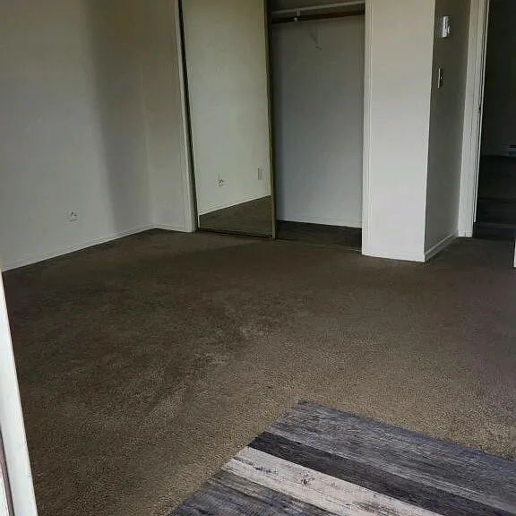 Middle Grove Apartments — Photo 12