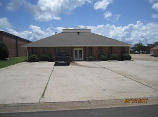 105 Office Park Dr, Brandon, MS 39042