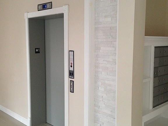 2nd image of 525 Essex St #0