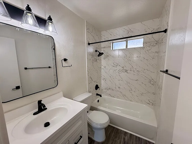 9514 N. 8th St — Photo 12