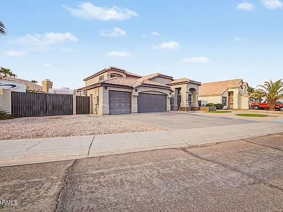 3rd image of 4730 E THUNDERHILL Place