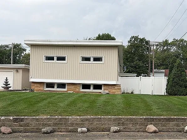 1109 S Westlawn Ave, Champaign, IL 61821