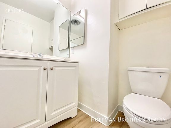 5th image of 1140 N Clark St #304A