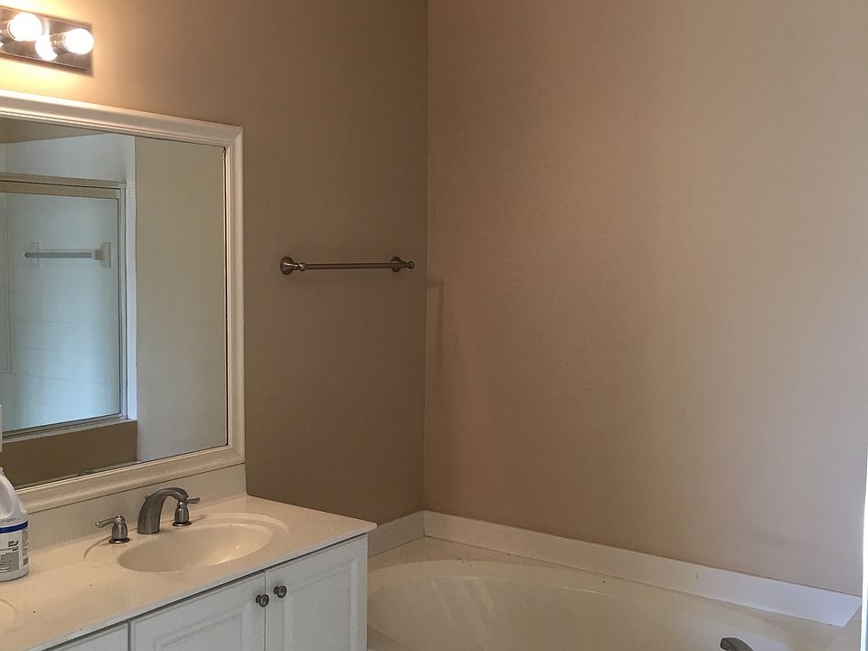 1st image of 123 S Longport Cir APT E