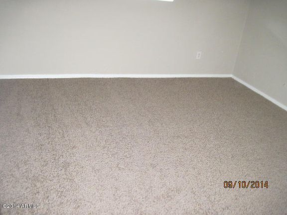 4th image of 3030 W Montebello Ave
