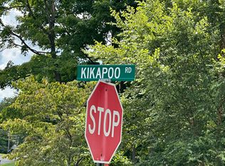 Kikapoo Road, Middlefield, CT 06481