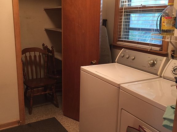 3rd image of 2228 N Christy St
