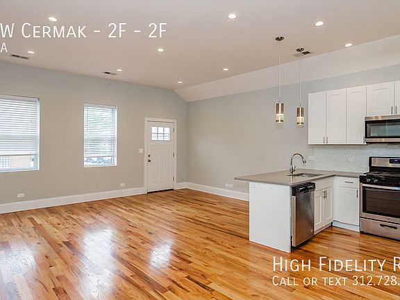 5th image of 2226 W Cermak Rd Unit 2F