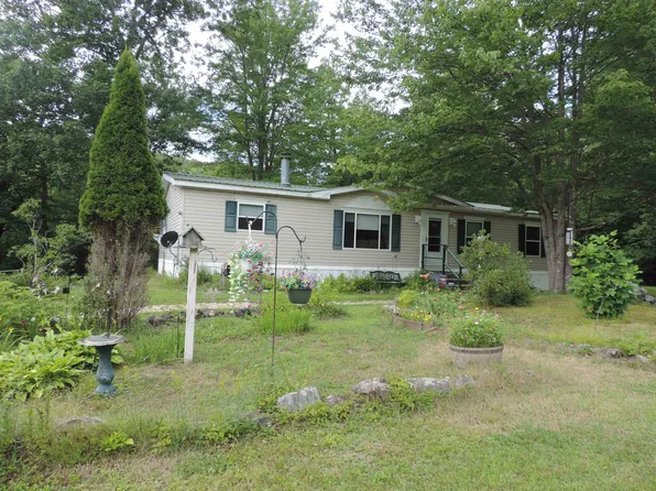 916 Deering Center Road, Deering, NH 03244
